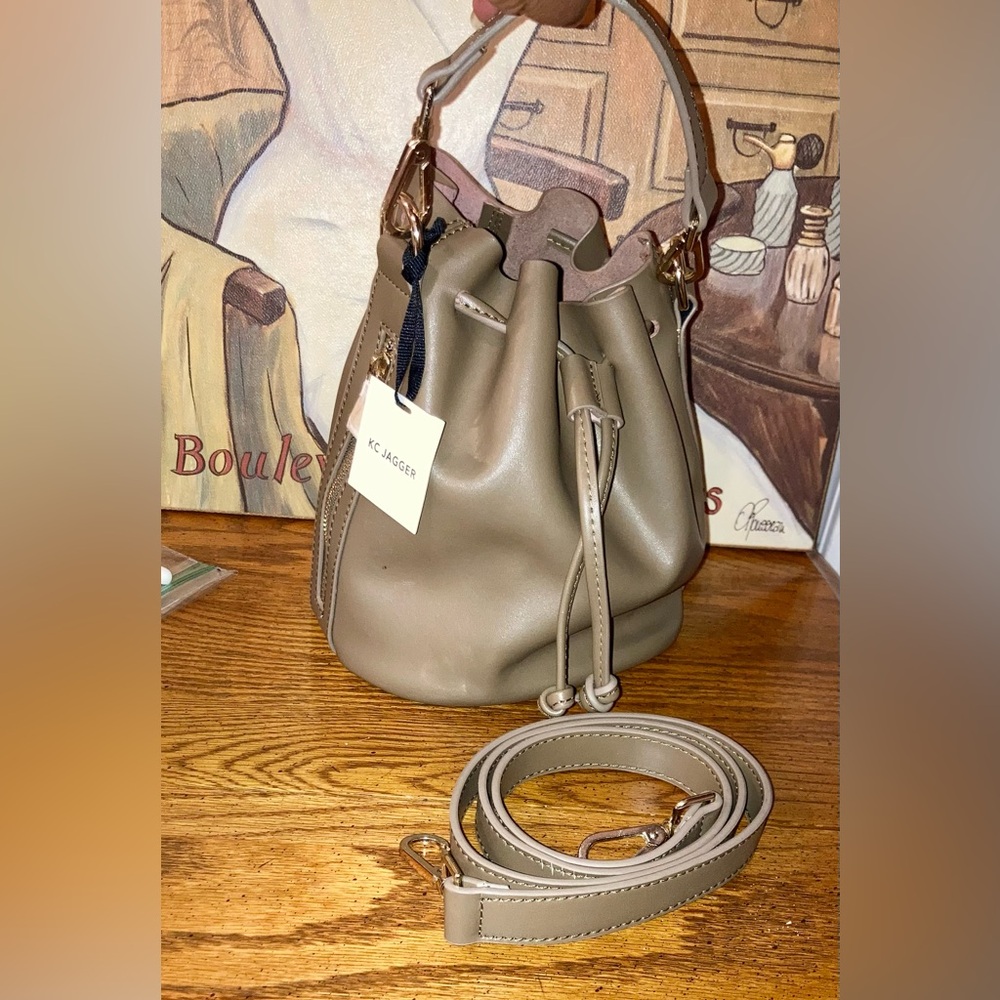 KC JAGGER Taupe Bucket Crossbody with Removable Strap NWT